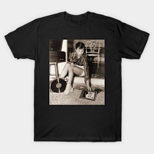 Audrey Hepburn Listening to Music T-Shirt